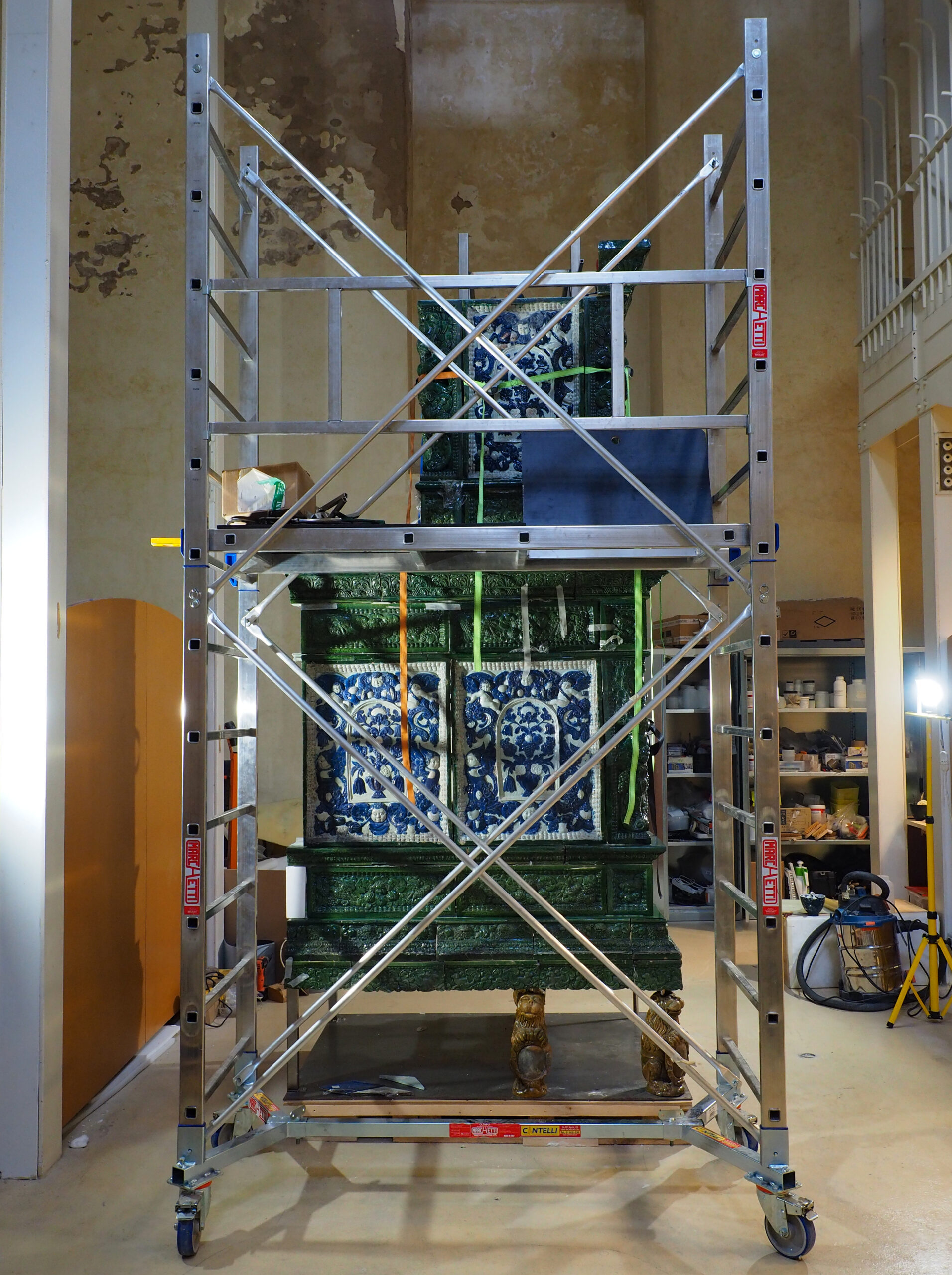 OLYMPUS DIGITAL ROOM