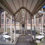 The relaxation area in the courtyard of the Center