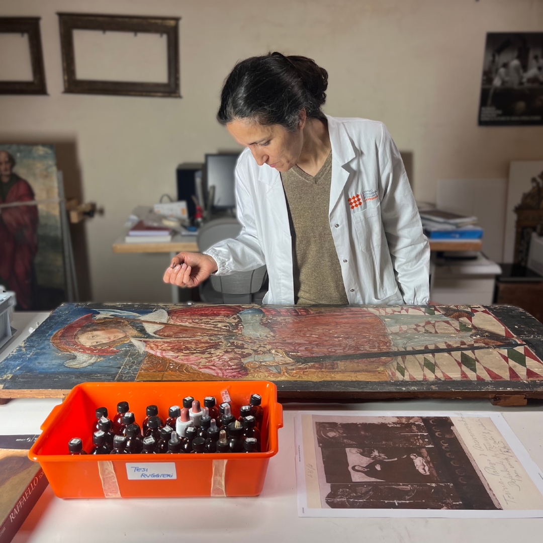 Polyptych Tana gallery